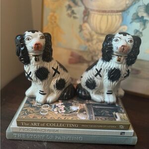 Staffordshire Style Figurine Set